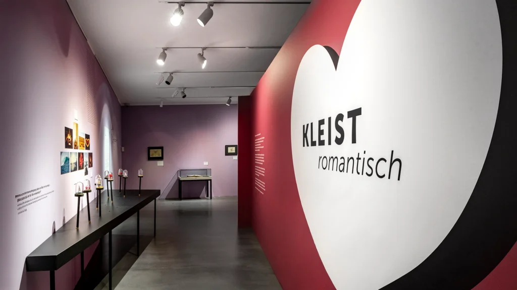 Raumansicht der Ausstellung ‚Kleist romantisch‘ im Kleist-Museum in Frankfurt (Oder), Studio Neue Museen
