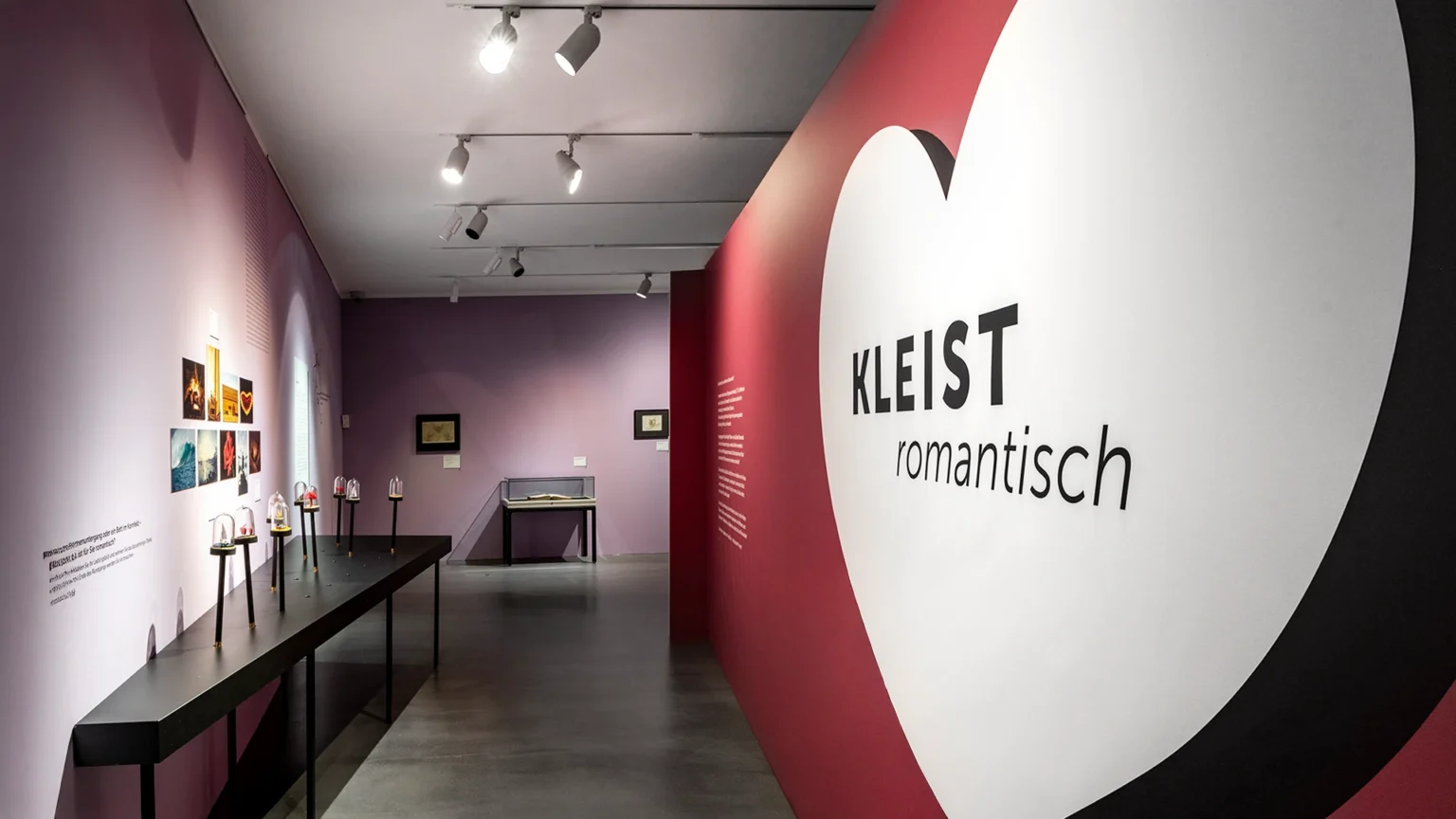 Raumansicht der Ausstellung ‚Kleist romantisch‘ im Kleist-Museum in Frankfurt (Oder), Studio Neue Museen