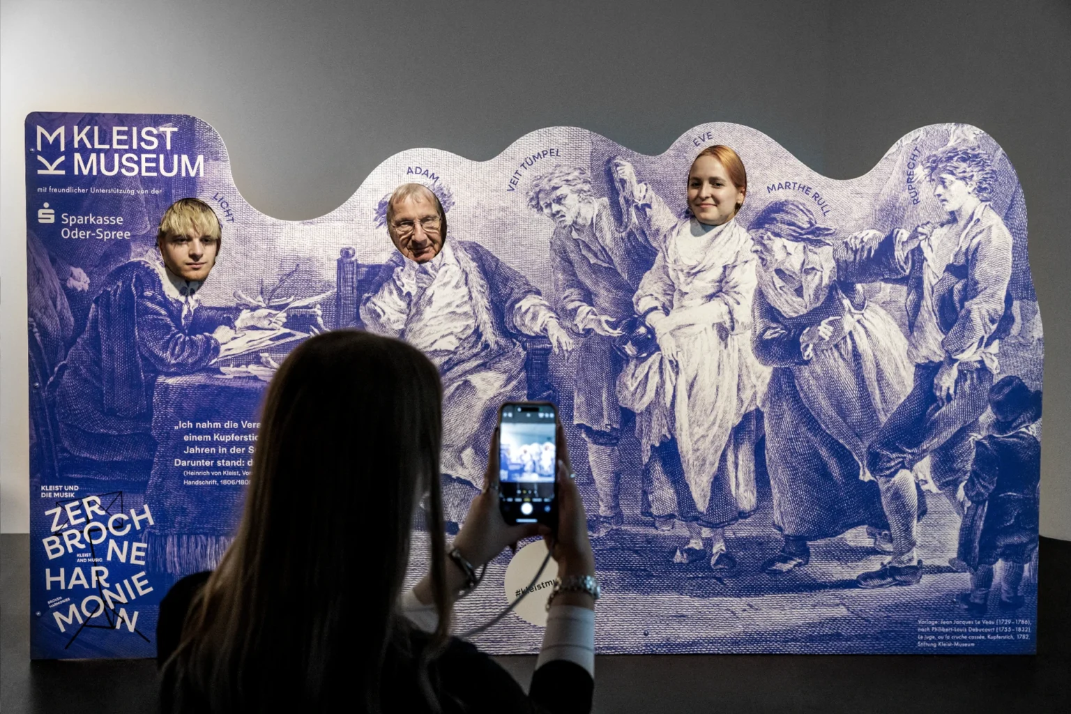 Raumansicht der Ausstellung ‚Zerbrochne Harmonien. Kleist und die Musik‘ im Kleist-Museum in Frankfurt (Oder), Studio Neue Museen